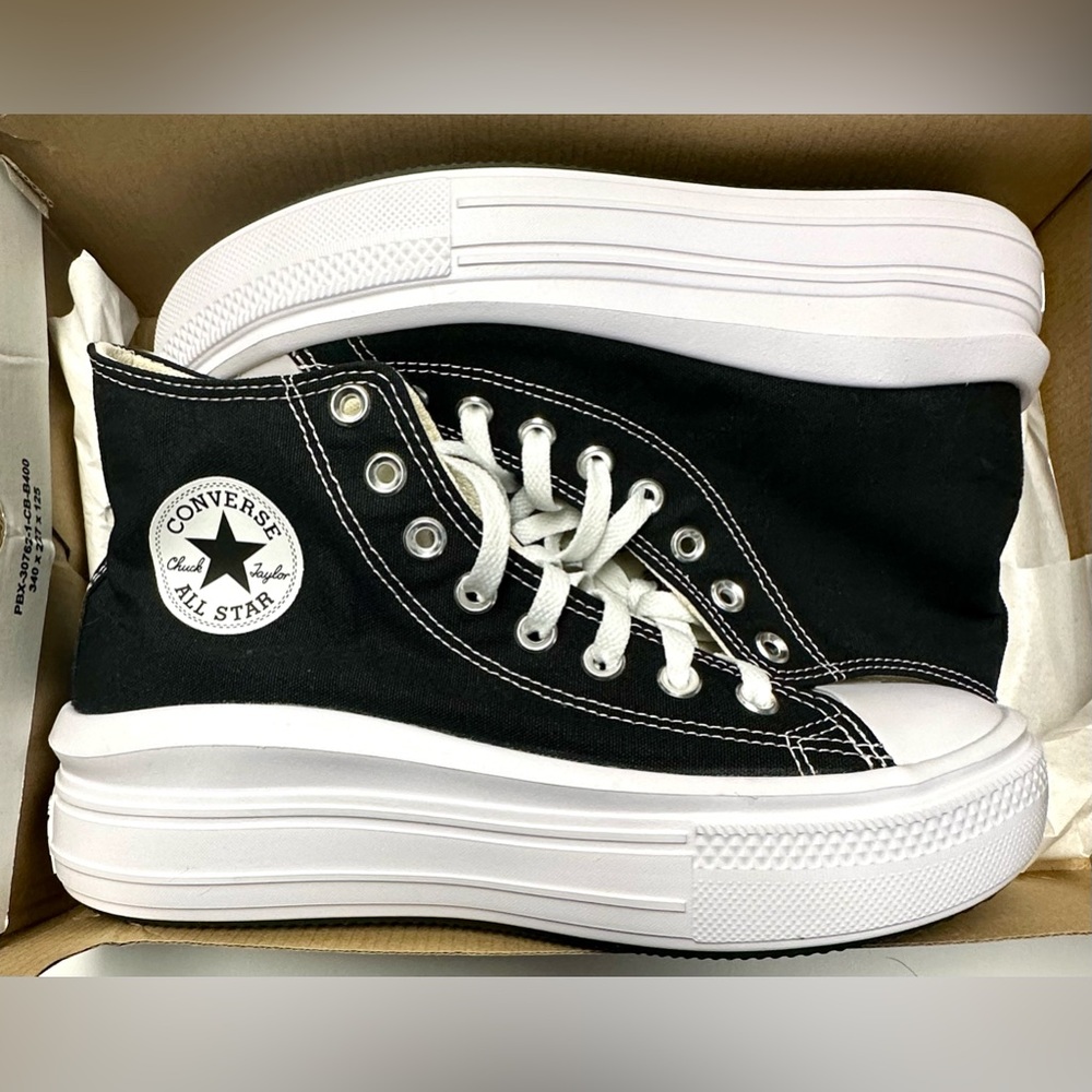 Chuck Taylor All Star Move Platform Sneakers by Converse Women’s Size 9 NEW